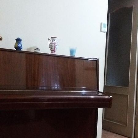 Irina'S Apartment Old Tbilisi Centr Mtatsminda المظهر الخارجي الصورة